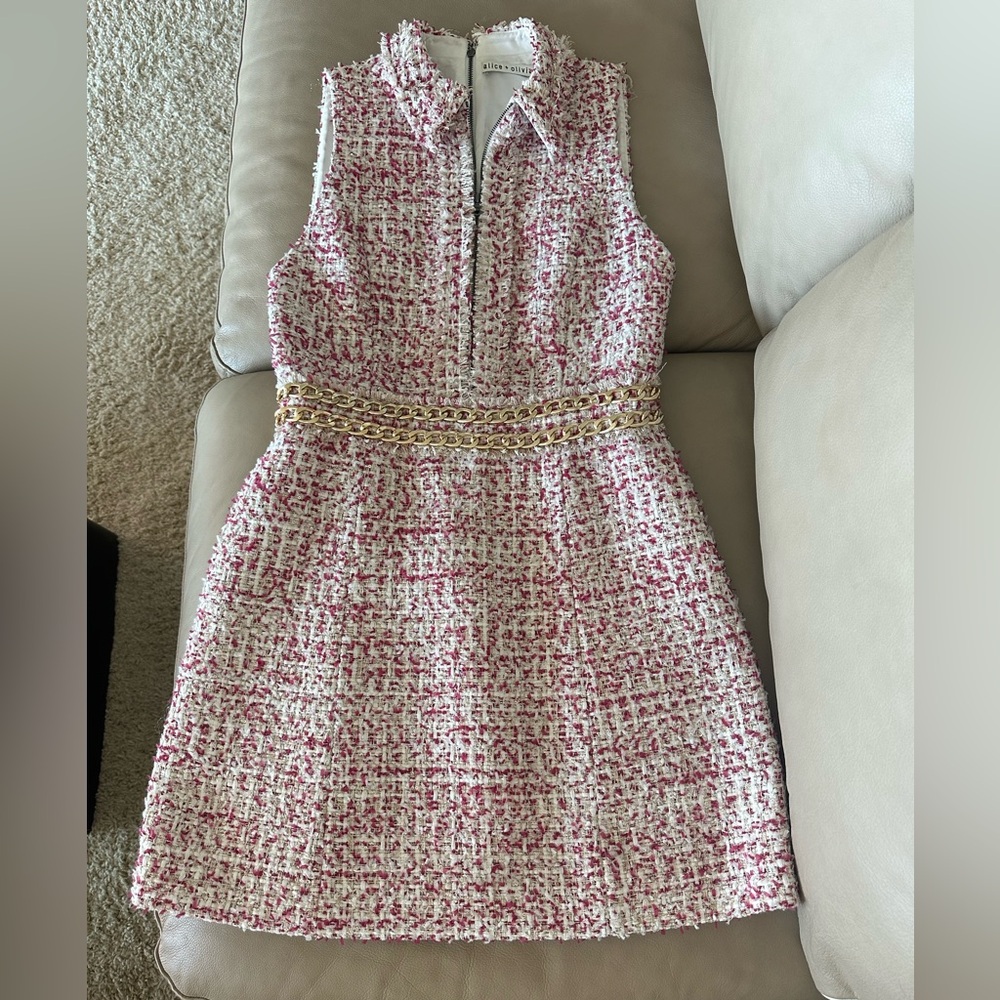 Alice + Olivia Pink and White Sleeveless Sheath Dress